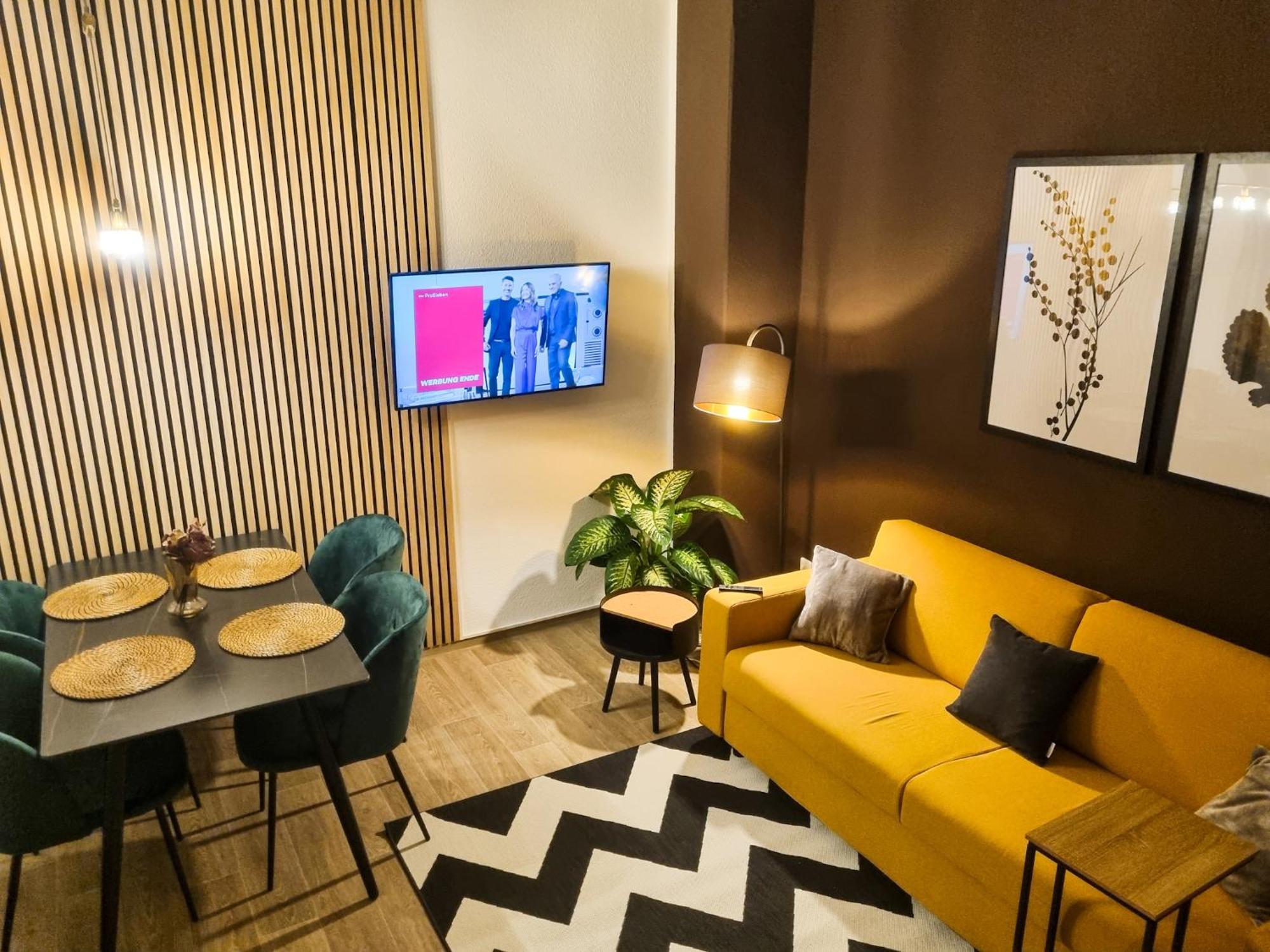 Maremar - Design Maisonette Altstadt - 4 Pers - 57Qm - Luxus Boxspringbett - Kueche - Arbeitsplatz - Privater Parkplatz Greiz Exterior photo