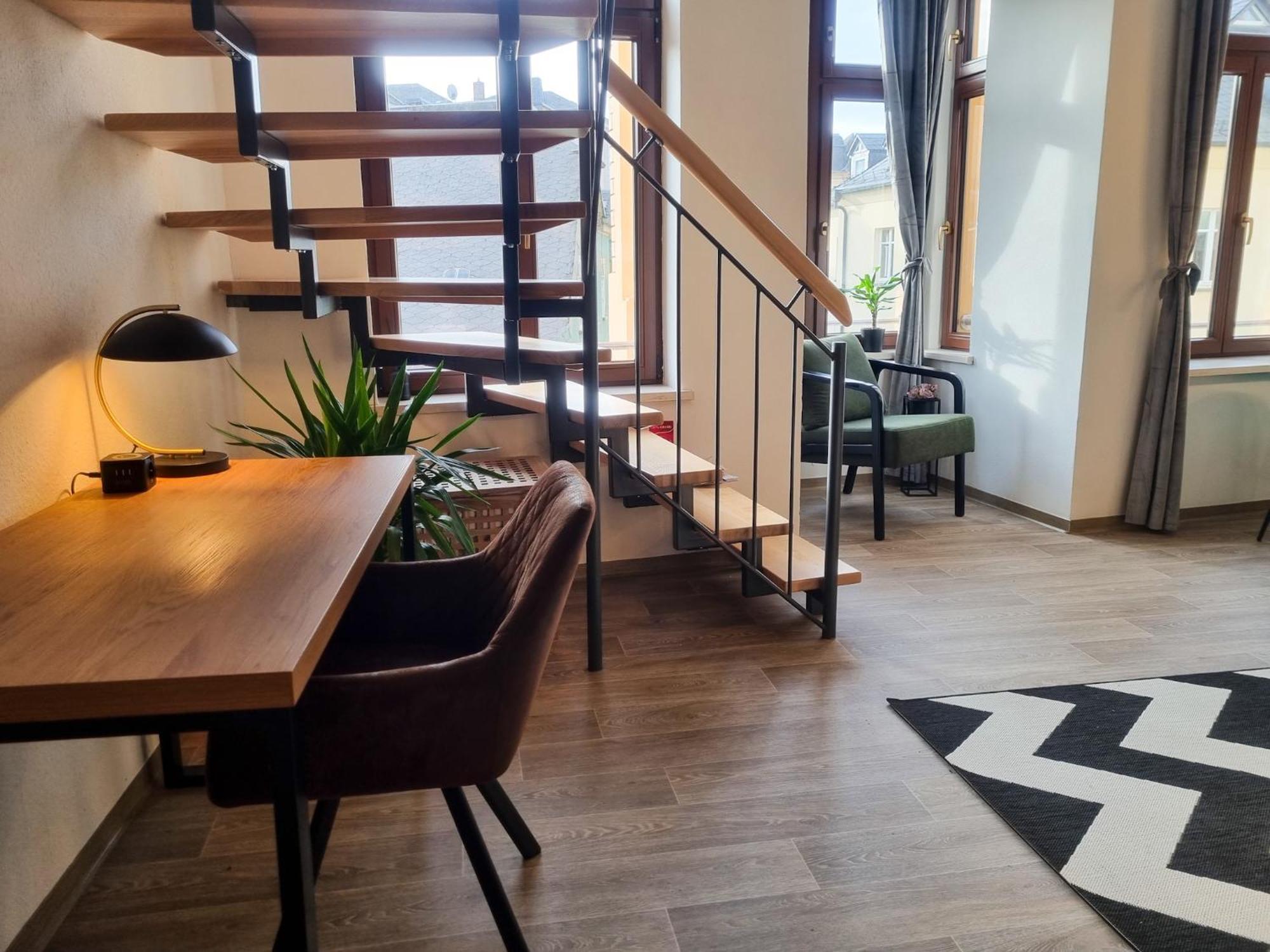 Maremar - Design Maisonette Altstadt - 4 Pers - 57Qm - Luxus Boxspringbett - Kueche - Arbeitsplatz - Privater Parkplatz Greiz Exterior photo