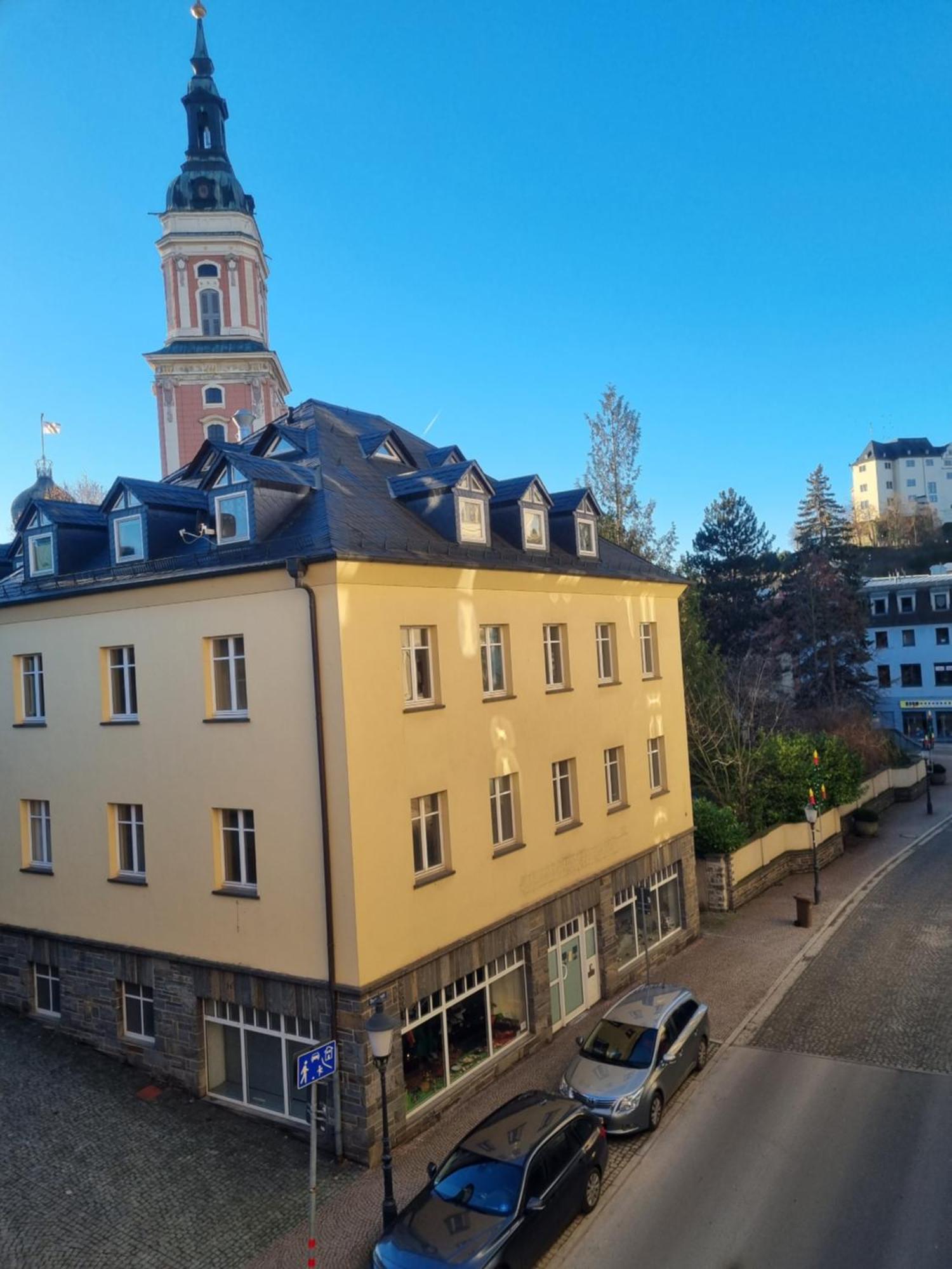 Maremar - Design Maisonette Altstadt - 4 Pers - 57Qm - Luxus Boxspringbett - Kueche - Arbeitsplatz - Privater Parkplatz Greiz Exterior photo